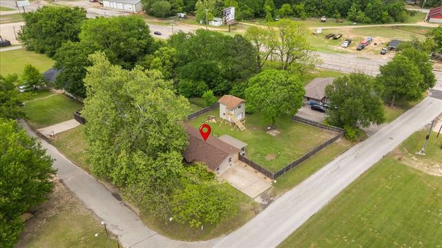 701 Georgia Street, Lindale, TX 75771