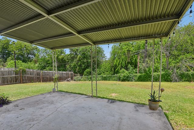 3307 Shady Springs, San Antonio, TX 78230