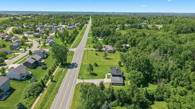 6335 Pine Island Drive Ne, Plainfield Twp, MI 49321