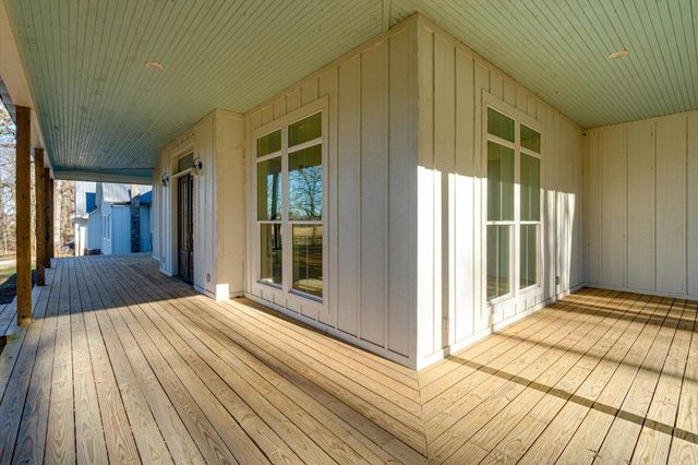 13318 Birchwood Pike, Harrison, TN 37341