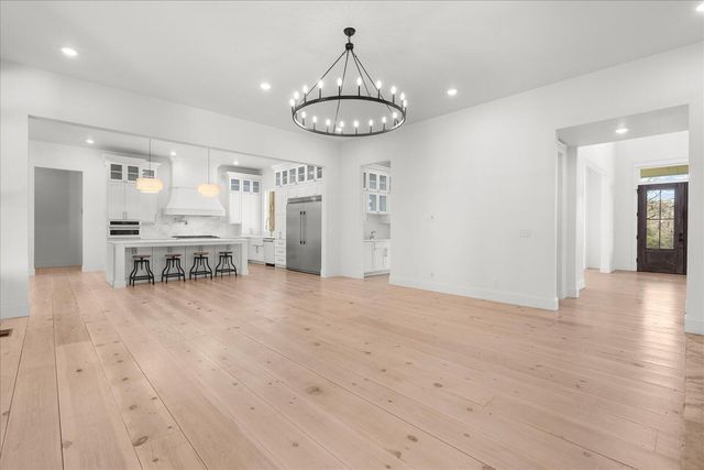 13318 Birchwood Pike, Harrison, TN 37341