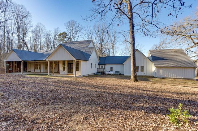 13318 Birchwood Pike, Harrison, TN 37341