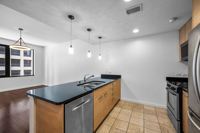 1200 Main Street 707, Dallas, TX 75202