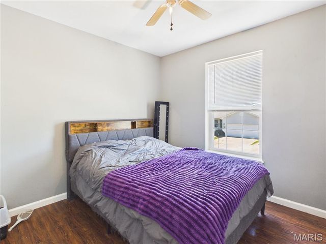 121 Penny Lane, Farmington, MO 63640