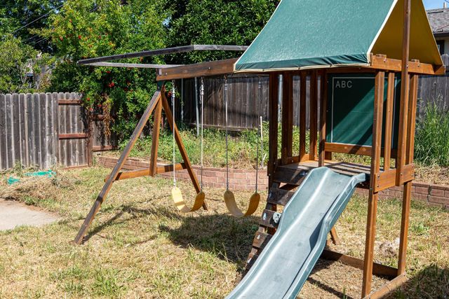 5401 Calistoga Way, Sacramento, CA 95841