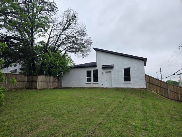 3202 Noor Street, Dallas, TX 75233