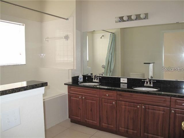 3593 CONROY ROAD 421, Orlando, FL 32839