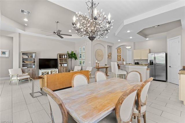 1406 Serrano CIR, Naples, FL 34105