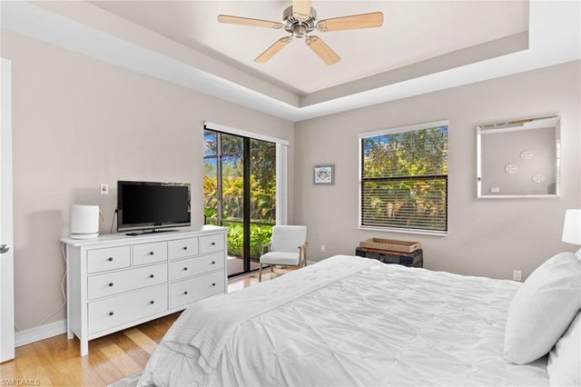 1406 Serrano CIR, Naples, FL 34105