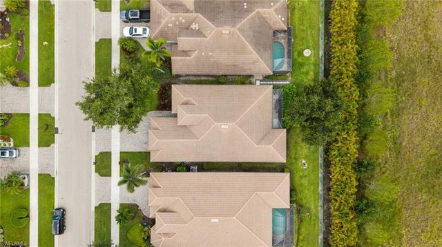 1406 Serrano CIR, Naples, FL 34105