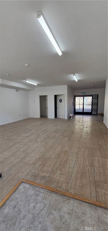 2921 FLORENCE, Los Angeles, CA 90043 — photo 5