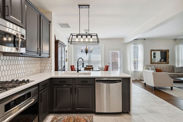 4328 Peregrine Way, Carrollton, TX 75010