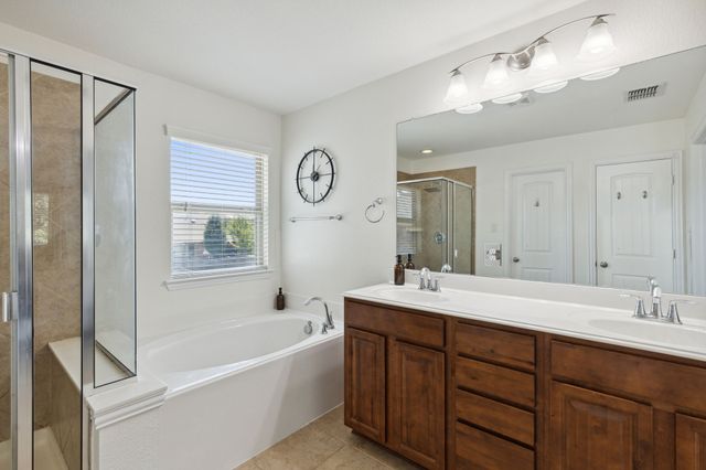 4328 Peregrine Way, Carrollton, TX 75010