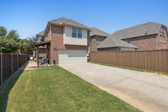 4328 Peregrine Way, Carrollton, TX 75010