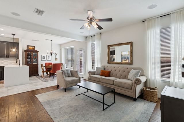 4328 Peregrine Way, Carrollton, TX 75010