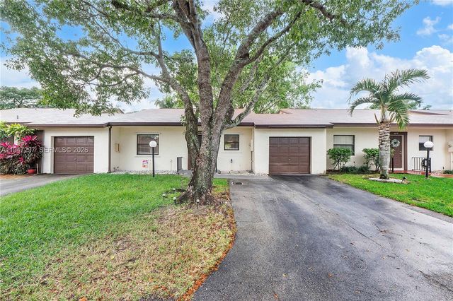 6616 N Parkway Dr 3-5, Margate, FL 33068