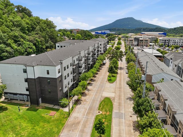 782 Riverfront Parkway 102, Chattanooga, TN 37402