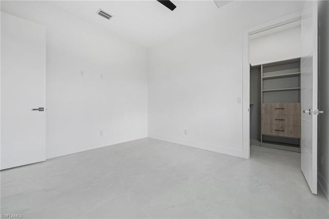 1801 NW 10th TER, Cape Coral, FL 33993