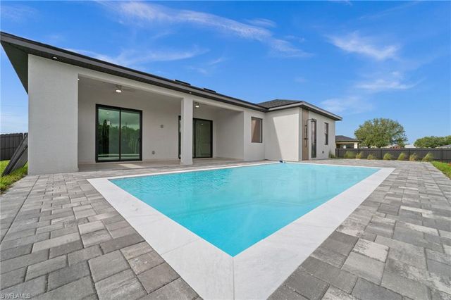 1801 NW 10th TER, Cape Coral, FL 33993