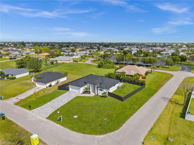 1801 NW 10th TER, Cape Coral, FL 33993