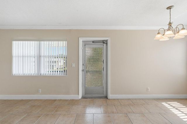 253 Coventry K, West Palm Beach, FL 33417