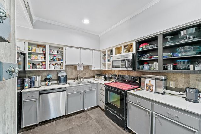 1547 Prairie Grove Drive, Houston, TX 77077