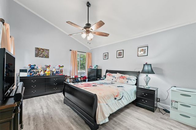 1547 Prairie Grove Drive, Houston, TX 77077