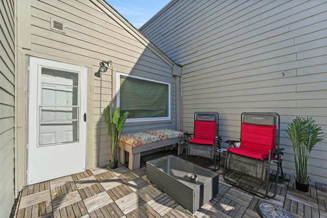 1547 Prairie Grove Drive, Houston, TX 77077