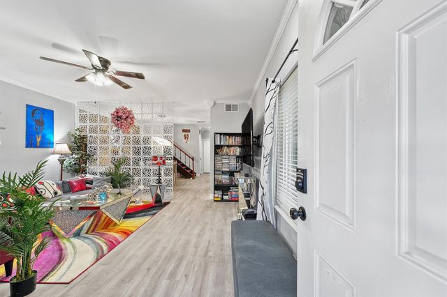 1547 Prairie Grove Drive, Houston, TX 77077