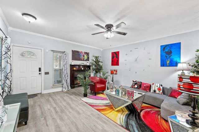 1547 Prairie Grove Drive, Houston, TX 77077