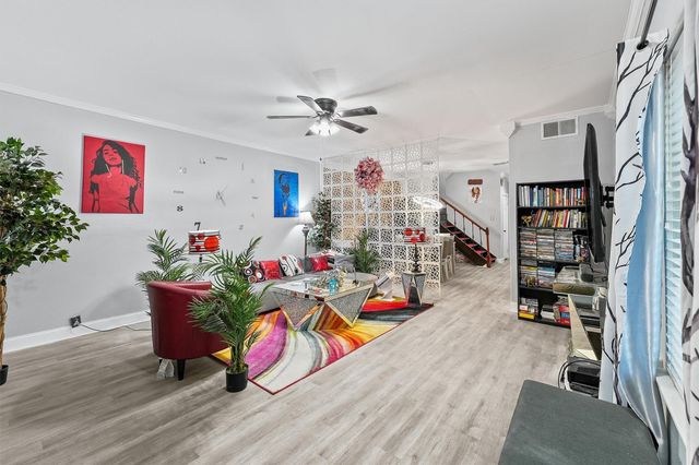 1547 Prairie Grove Drive, Houston, TX 77077