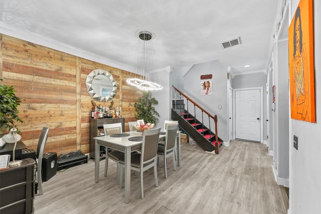 1547 Prairie Grove Drive, Houston, TX 77077