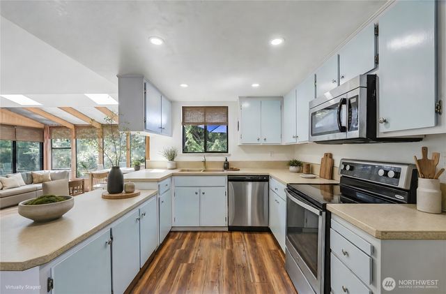 2357 Mountain View Road E, Port Orchard, WA 98366