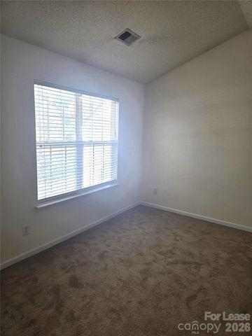 10013 University Park Lane, Charlotte, NC 28213