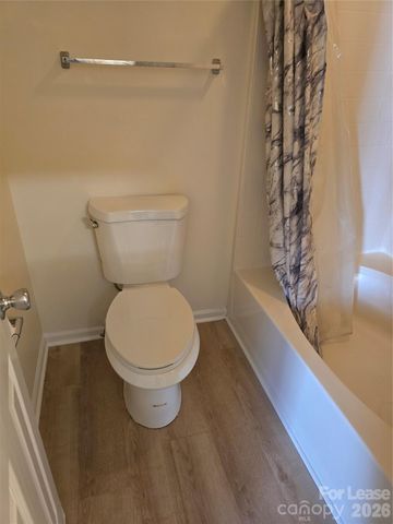 10013 University Park Lane, Charlotte, NC 28213