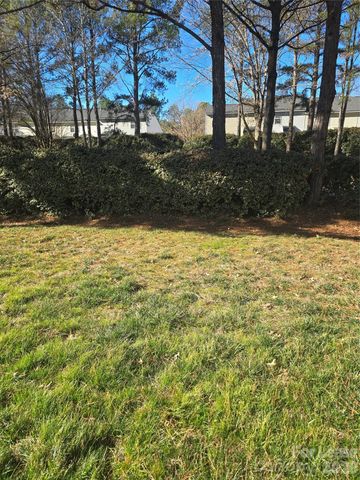 10013 University Park Lane, Charlotte, NC 28213