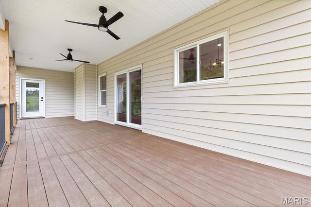526 Dove Drive, St Charles, MO 63301