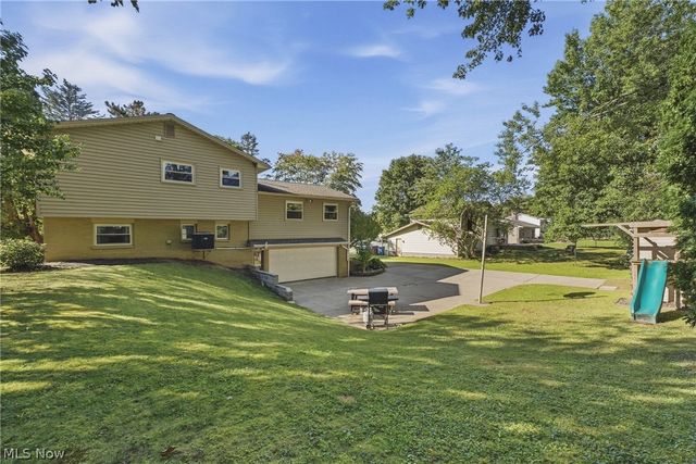 439 Bob Avenue, Canal Fulton, OH 44614