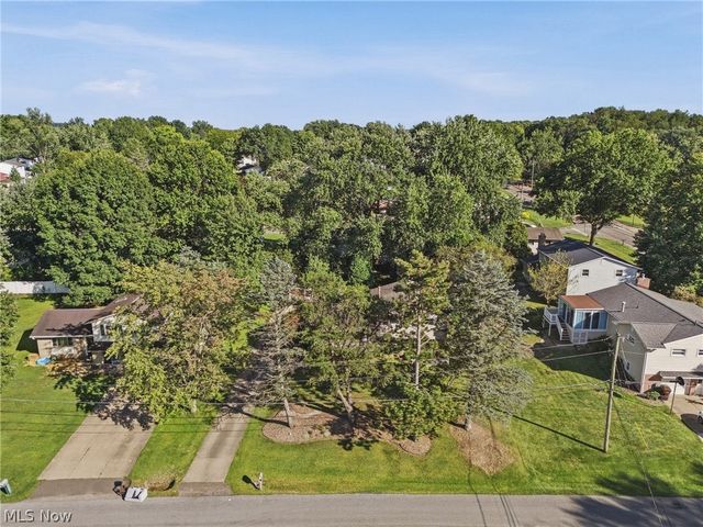 439 Bob Avenue, Canal Fulton, OH 44614
