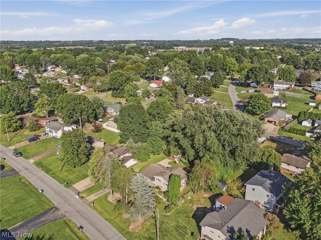439 Bob Avenue, Canal Fulton, OH 44614