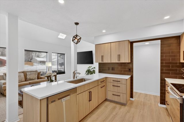 837 Tierra Street, Kentwood, MI 49508