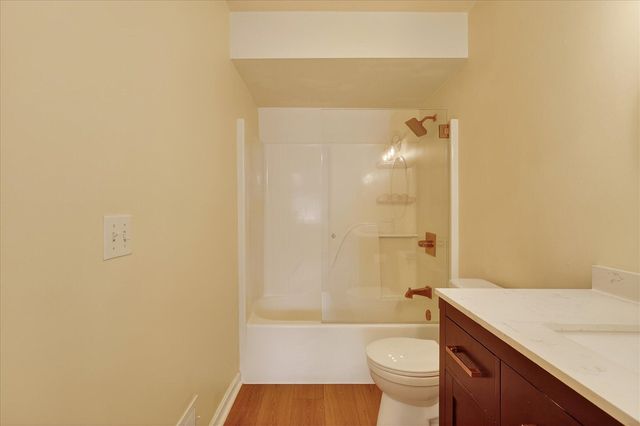 837 Tierra Street, Kentwood, MI 49508