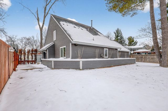 837 Tierra Street, Kentwood, MI 49508