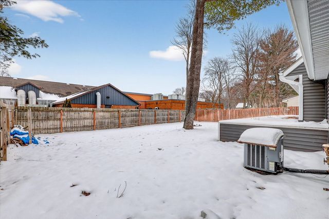 837 Tierra Street, Kentwood, MI 49508