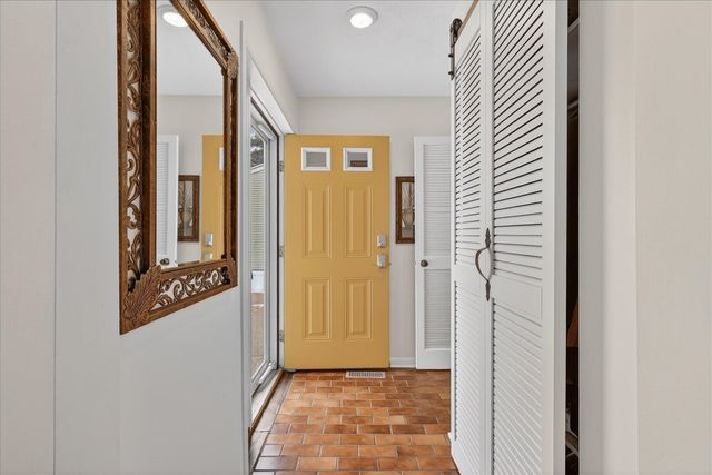 837 Tierra Street, Kentwood, MI 49508