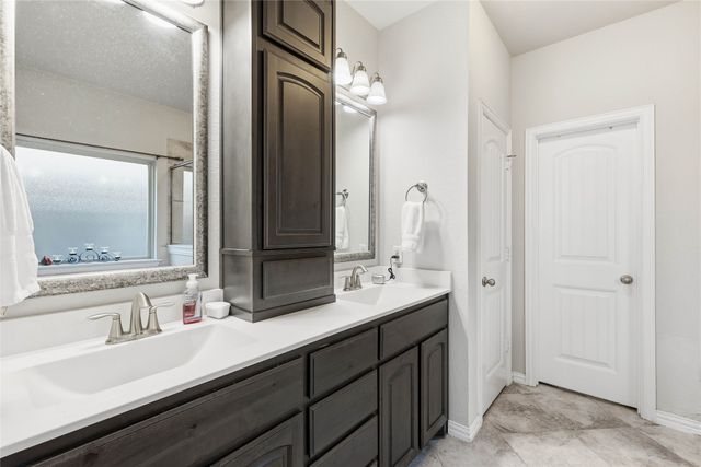 6105 Dunnlevy Drive, Fort Worth, TX 76179