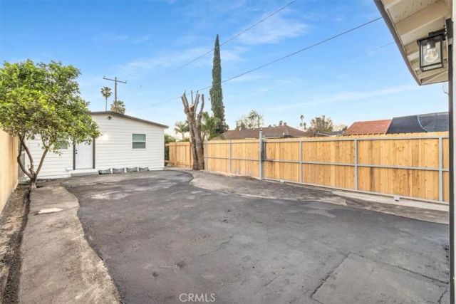 1190 W 7th, San Bernardino, CA 92411