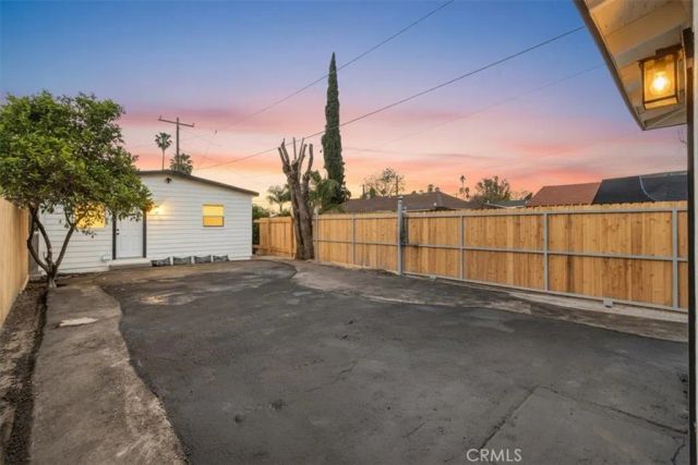 1190 W 7th, San Bernardino, CA 92411