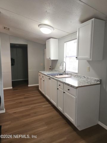 439 VERMONT Avenue, Green Cove Springs, FL 32043