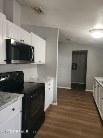 439 VERMONT Avenue, Green Cove Springs, FL 32043